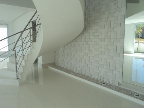 Casa à venda – Alphaville, Barueri | 4 suítes, 450m²