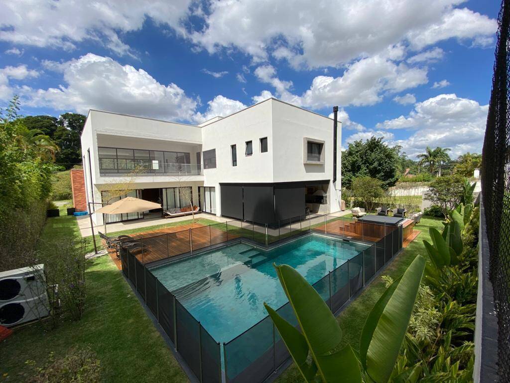 Casa à venda – Tambore 1, Barueri | 4 suítes, 700m²