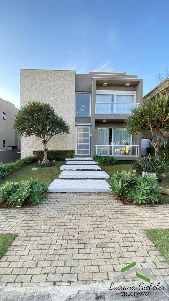 Casa à venda – Tamboré 10, Santana de Parnaíba | 4 suítes, 750m²