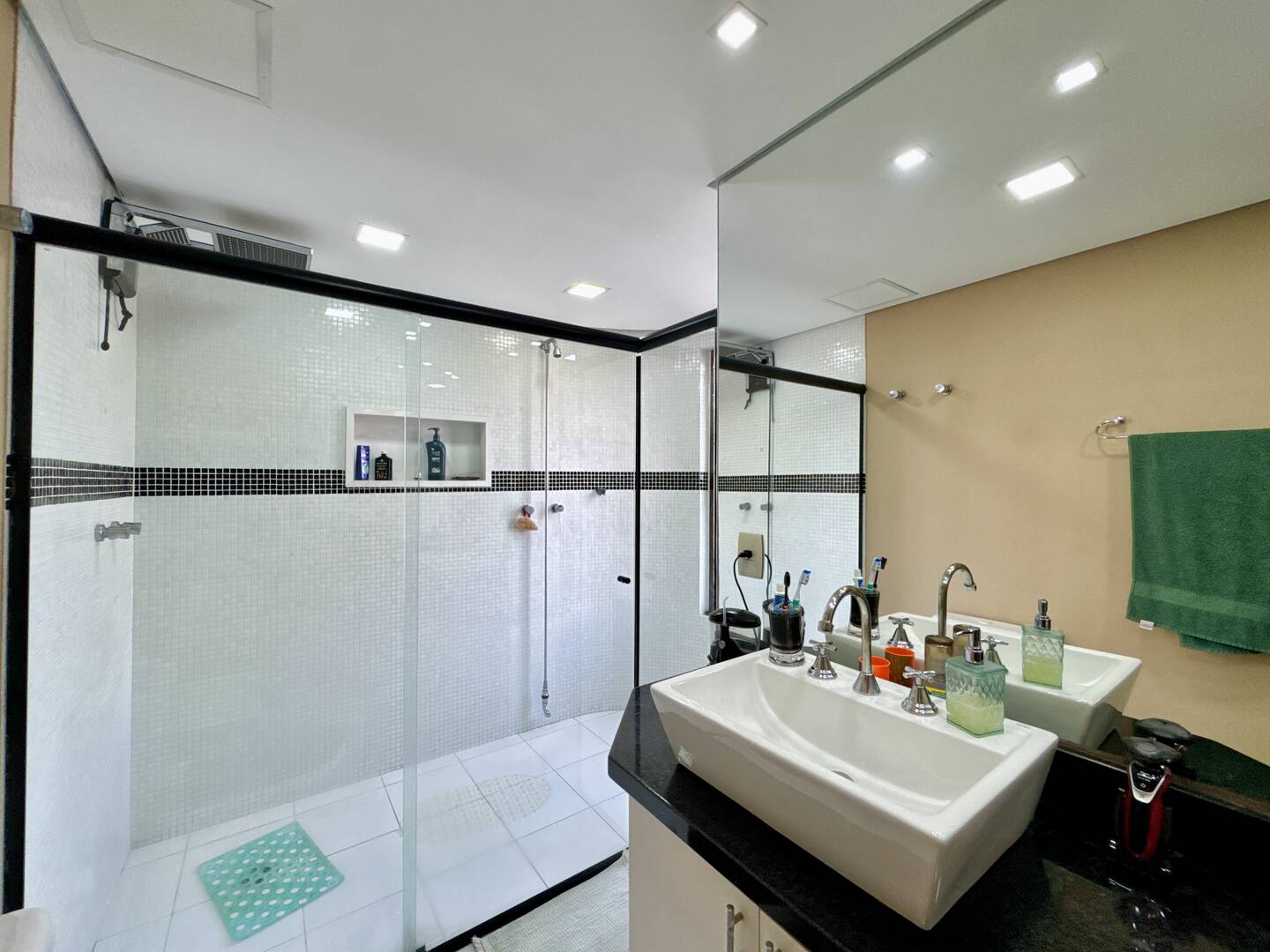 Apartamento, 1 suíte, 240m², em Alphaville Centro Industrial e Empresarial/Alphaville. — foto 25