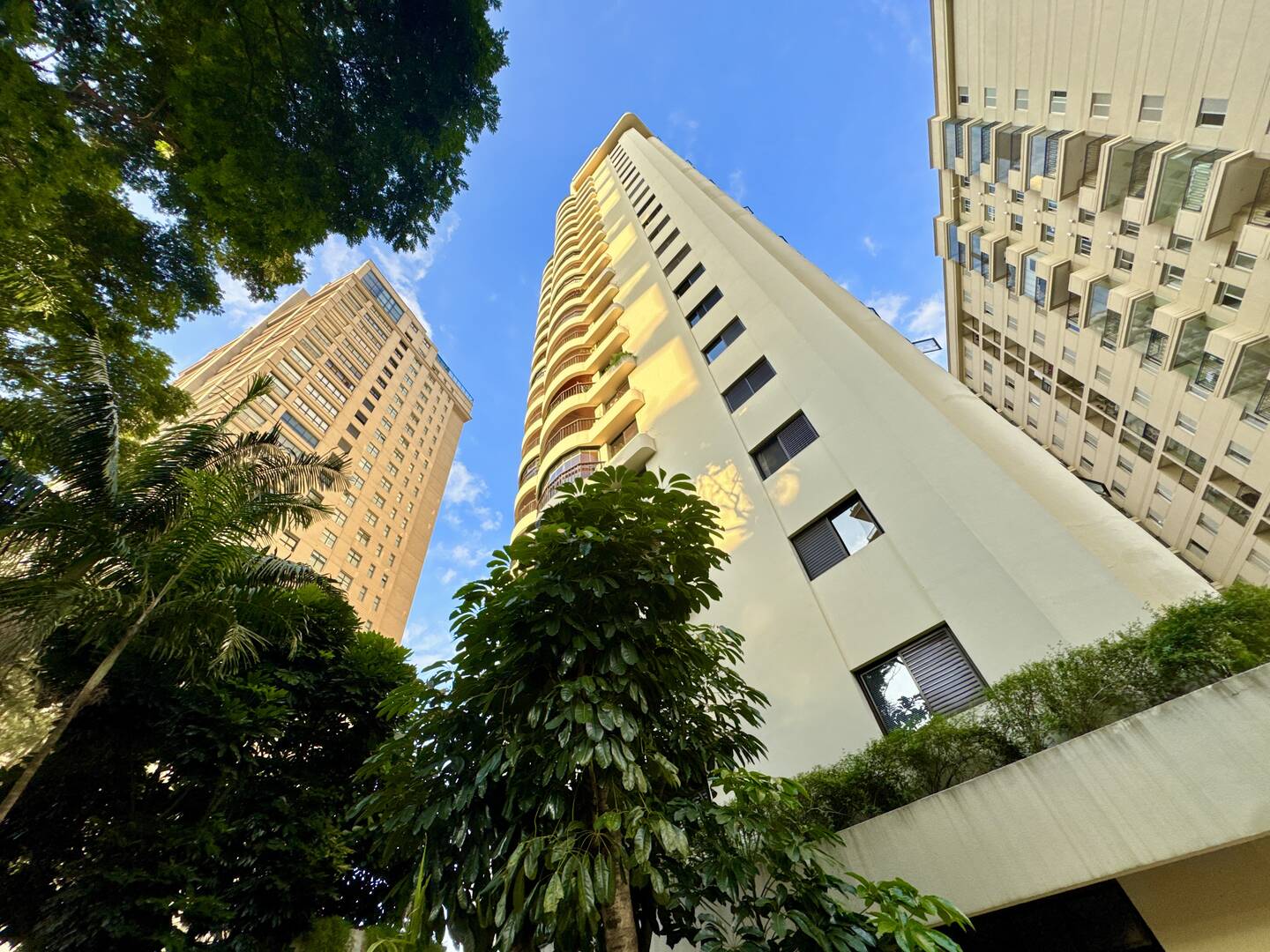 Apartamento, 1 suíte, 240m², em Alphaville Centro Industrial e Empresarial/Alphaville. — foto 41