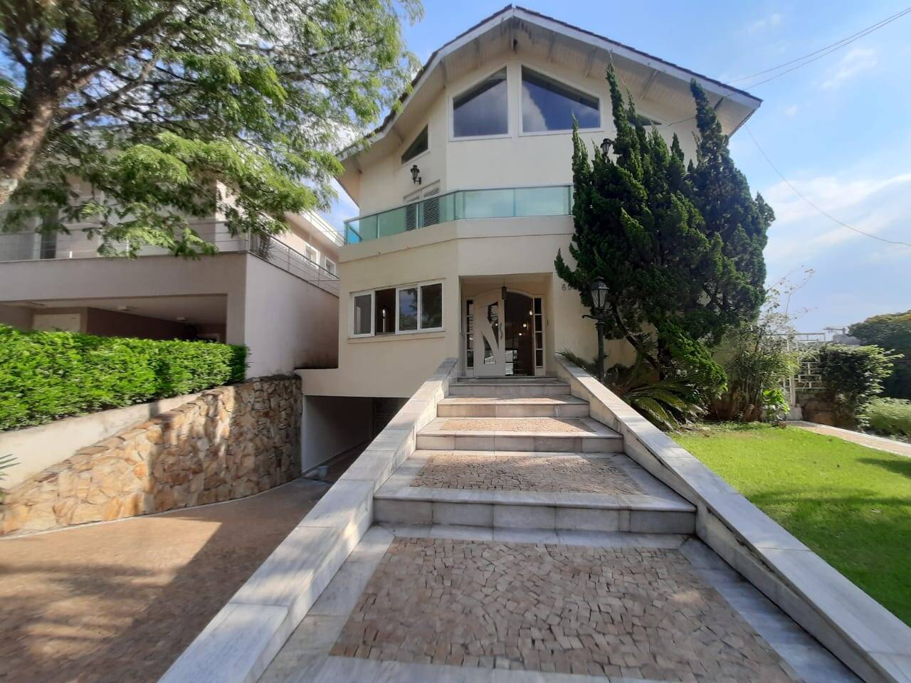 Casa, 4 suítes, 600m², em Alphaville — foto 2