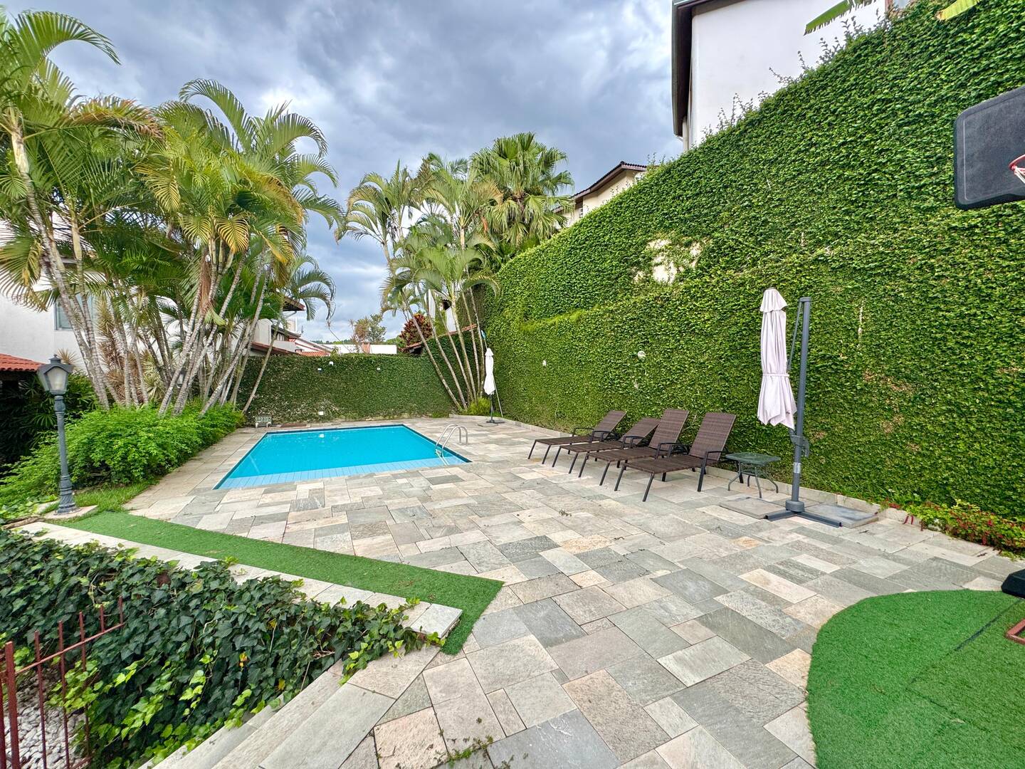 Casa, 4 suítes, 328m², em Alphaville — foto 4