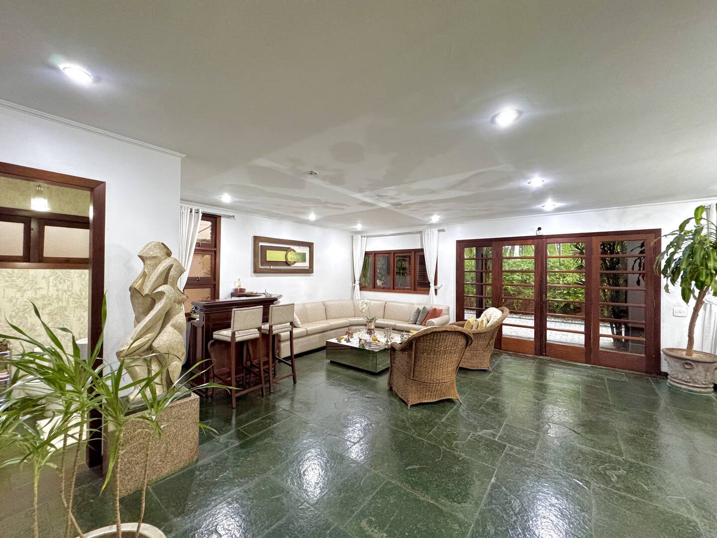 Casa, 4 suítes, 328m², em Alphaville — foto 9