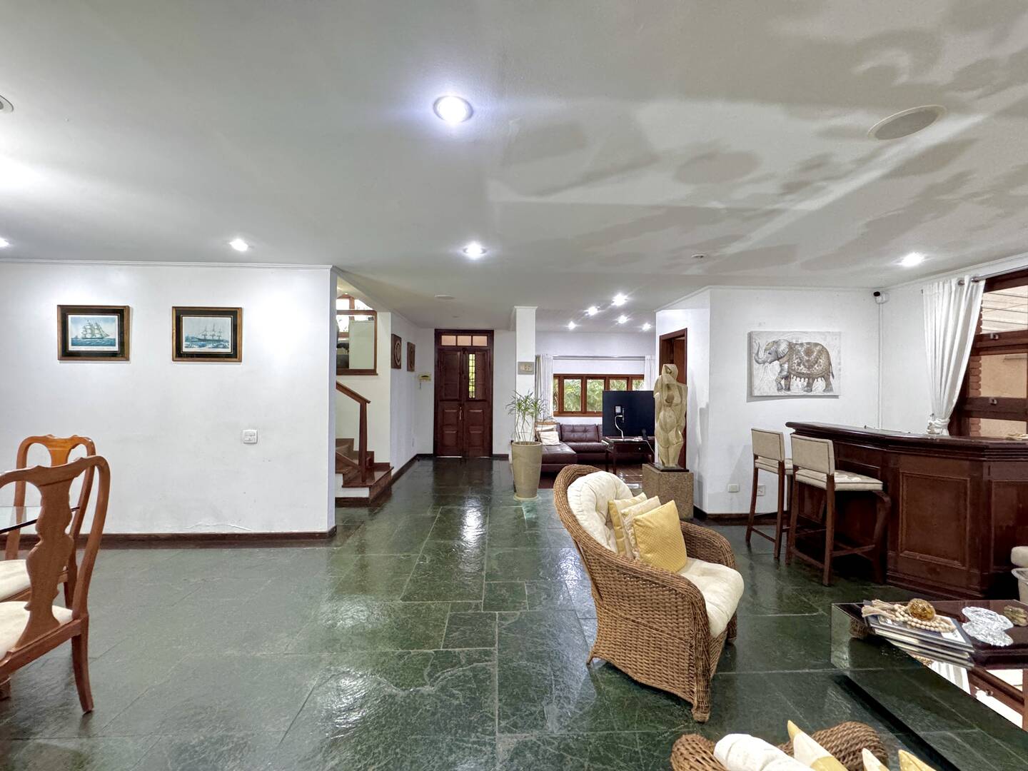 Casa, 4 suítes, 328m², em Alphaville — foto 13