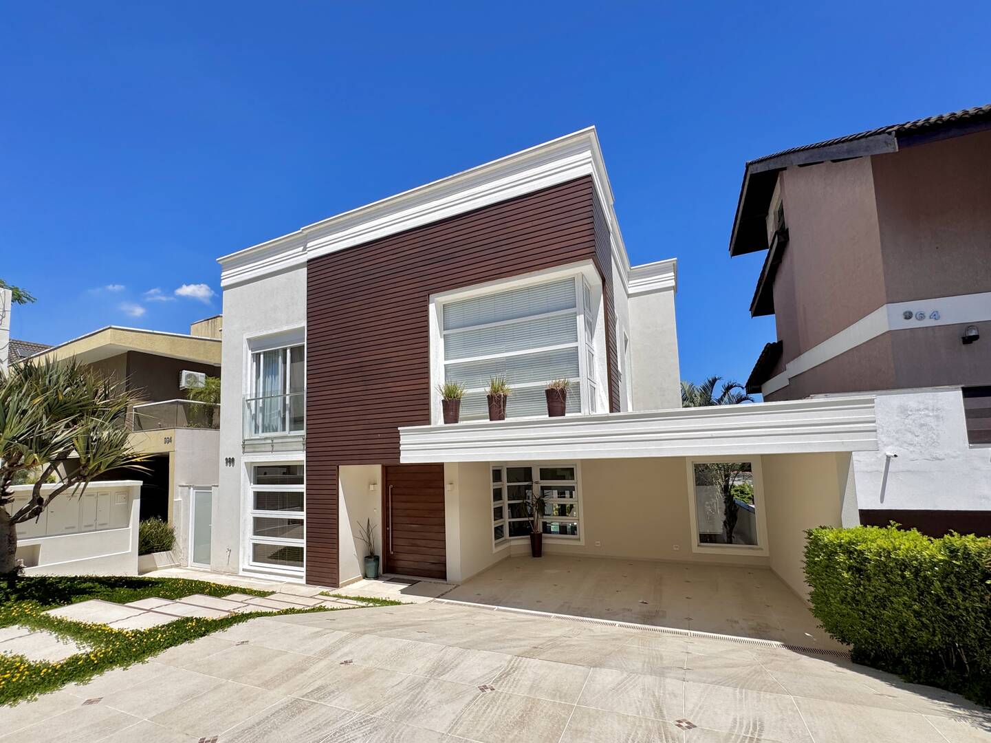 Casa, 4 suítes, 360m², em Alphaville — foto 2