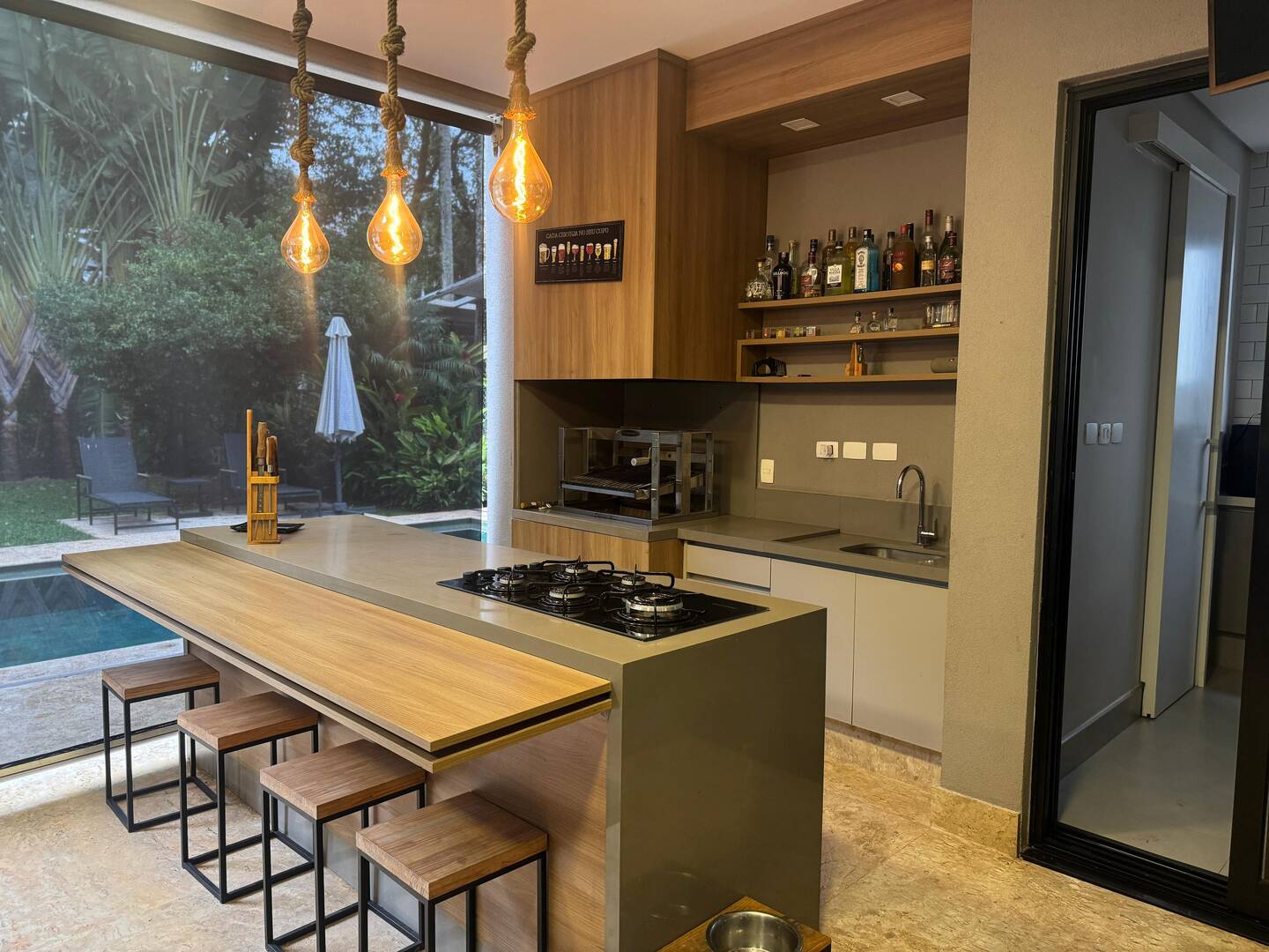 Casa, 4 suítes, 450m², em Alphaville — foto 3