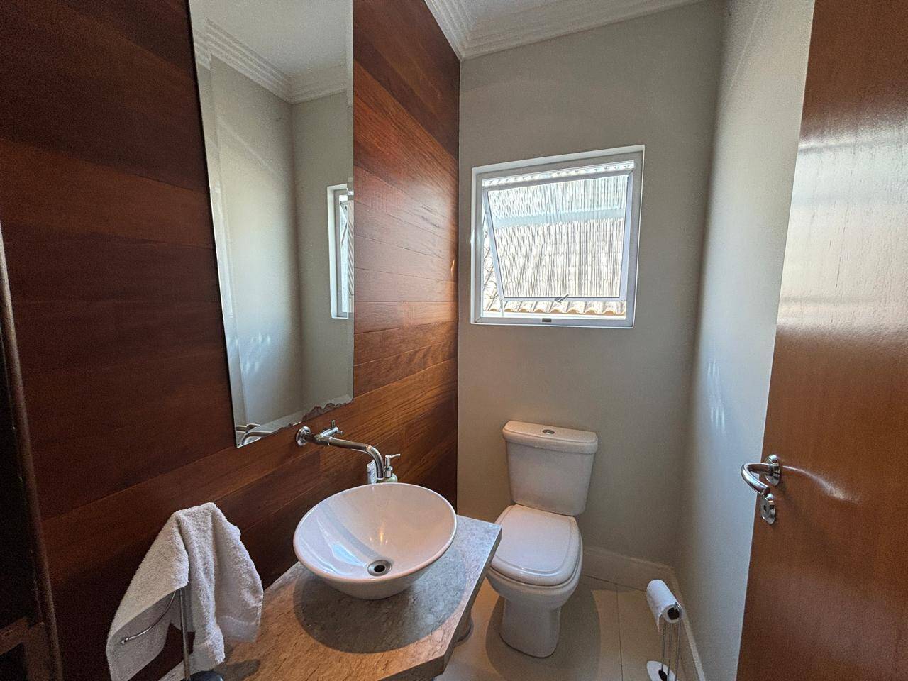 Casa, 4 suítes, 290m², em Alphaville — foto 2