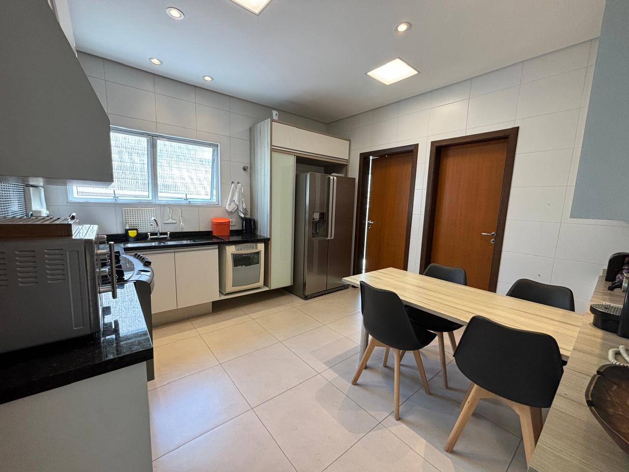 Casa, 4 suítes, 290m², em Alphaville — foto 7