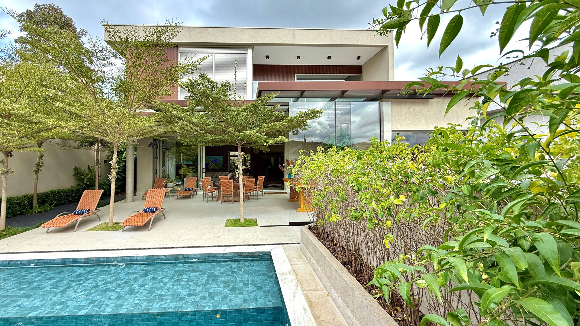 Casa à venda – Alphaville, Santana de Parnaíba | 4 suítes, 440m²