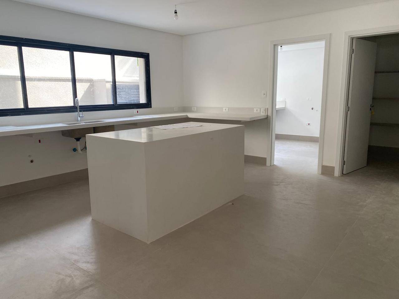 Casa, 4 suítes, 276m², em Alphaville — foto 3