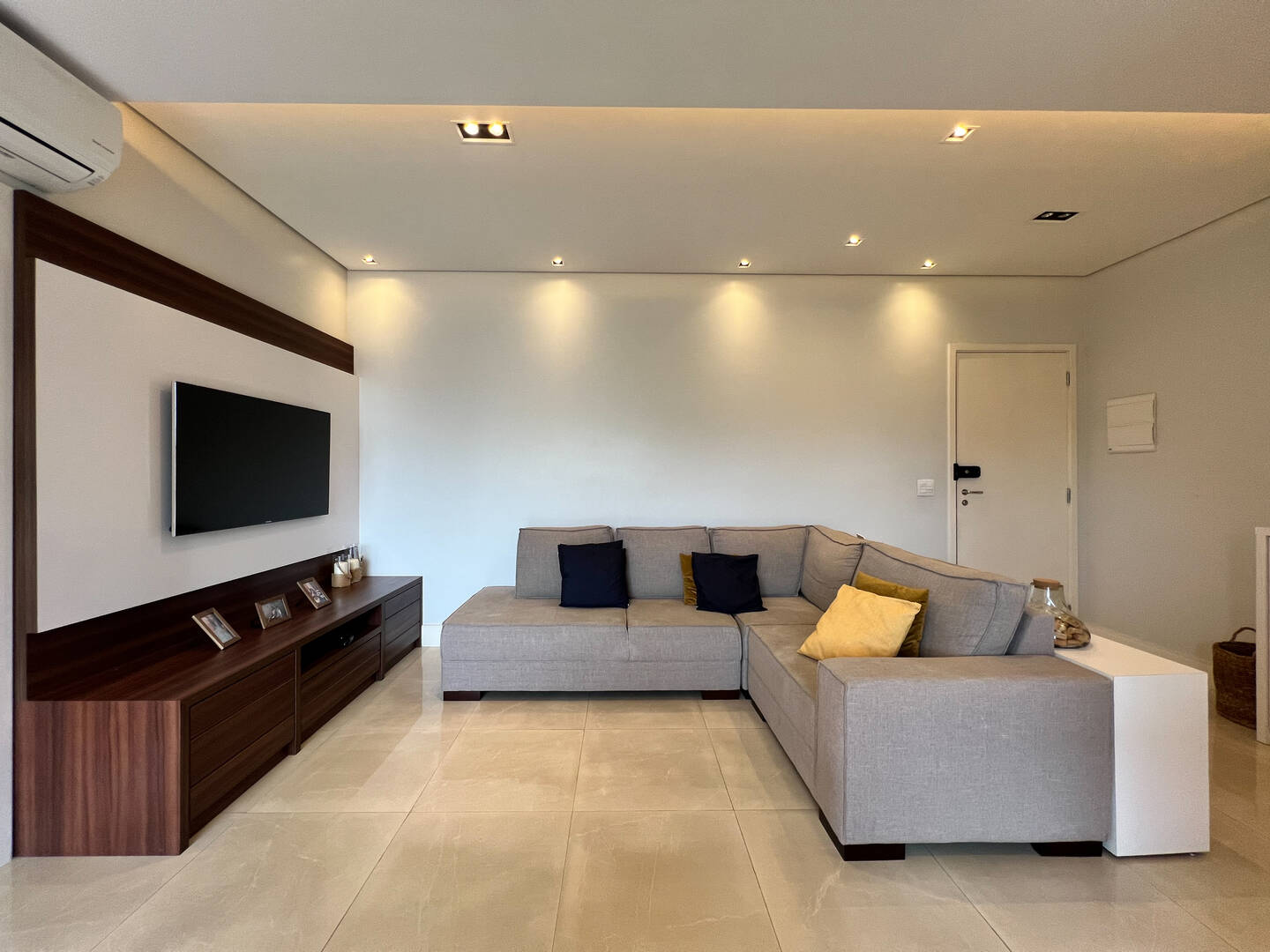 Apartamento, 1 suíte, 72m², em Tamboré — foto 2