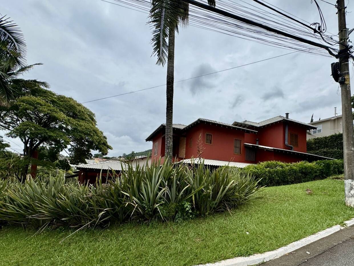 Casa, 1 suíte, 338m², em Alphaville — foto 2