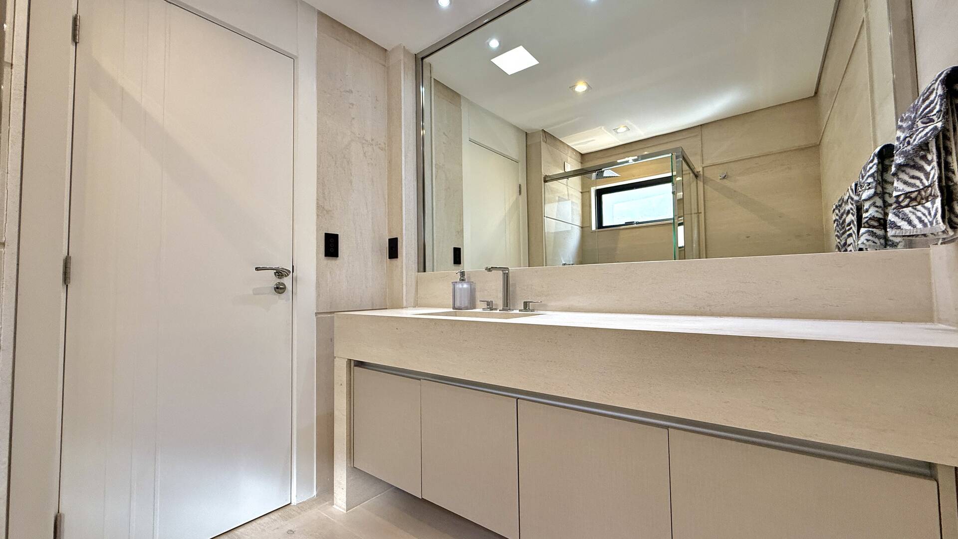 Casa, 4 suítes, 500m², em Alphaville Residencial Dois — foto 7