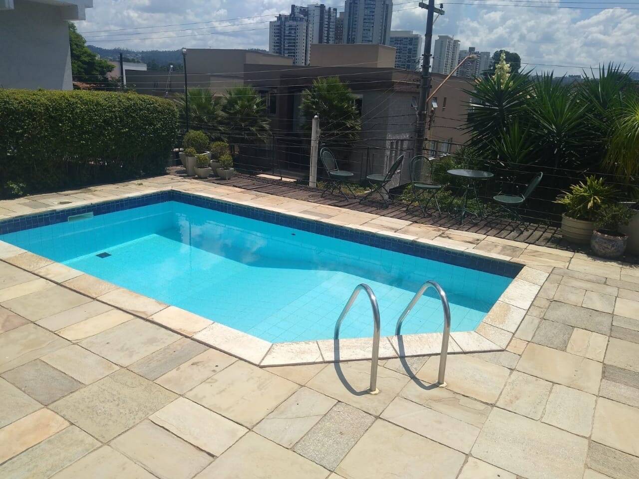 Casa à venda – Alphaville 1, Barueri | 4 suítes, 400m²
