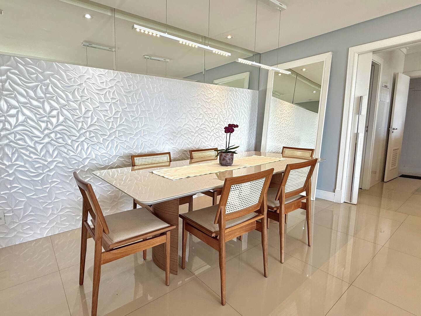 Apartamento, 3 suítes, 202m², em Tamboré — foto 3