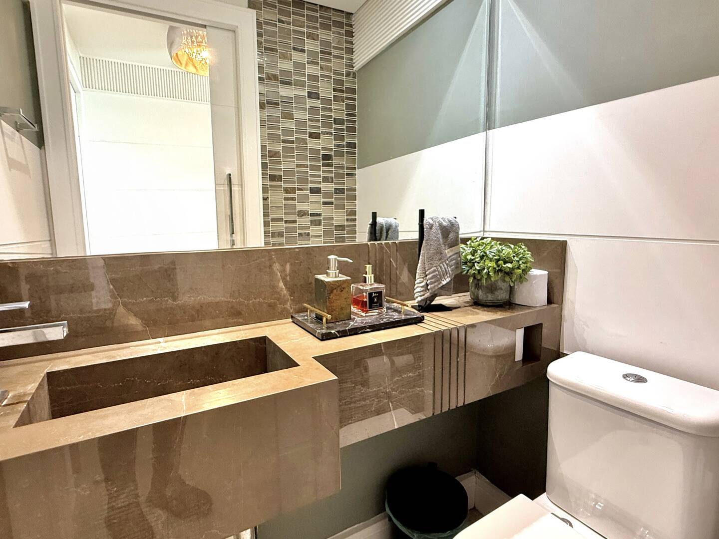 Apartamento, 3 suítes, 202m², em Tamboré — foto 10