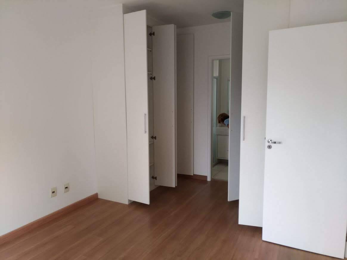Apartamento, em Alphaville — foto 25