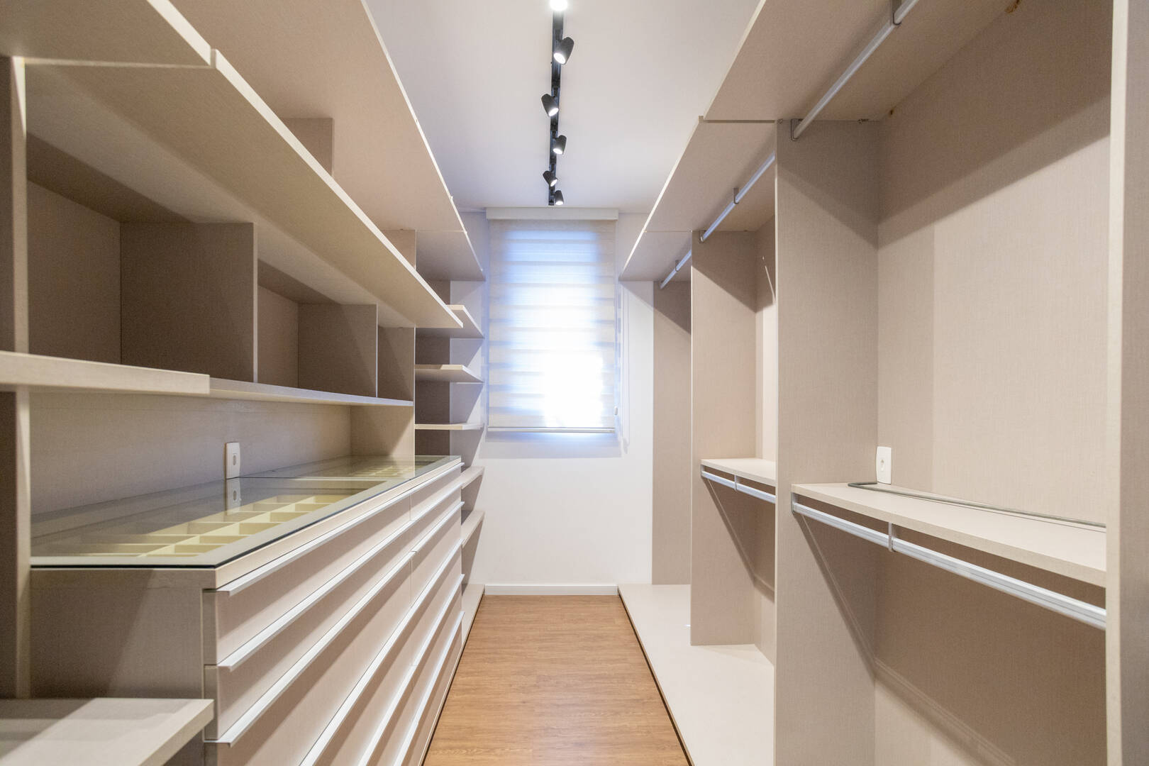Casa, 3 suítes, 365m², em Alphaville — foto 34