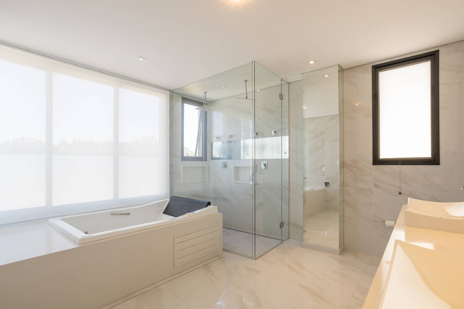 Casa, 3 suítes, 365m², em Alphaville — foto 36