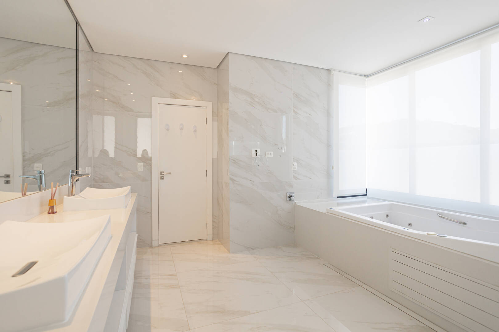 Casa, 3 suítes, 365m², em Alphaville — foto 39