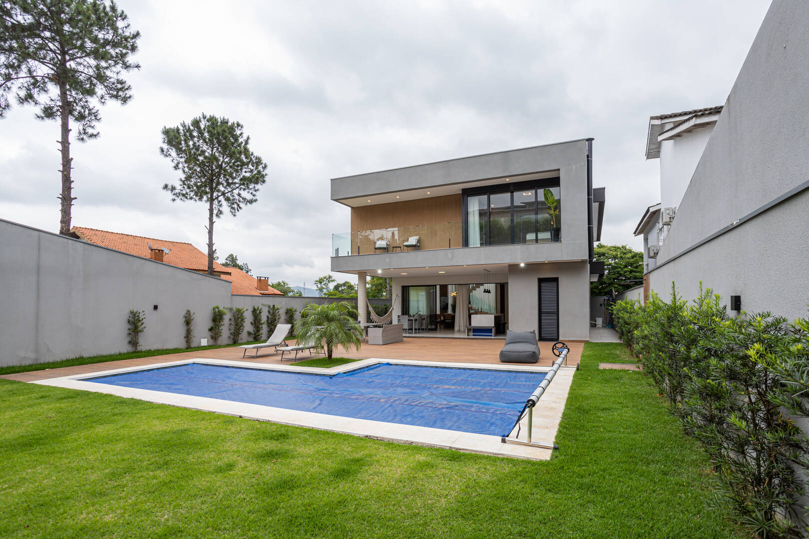 Casa à venda – Alphaville, Santana de Parnaíba | 4 suítes, 400m²