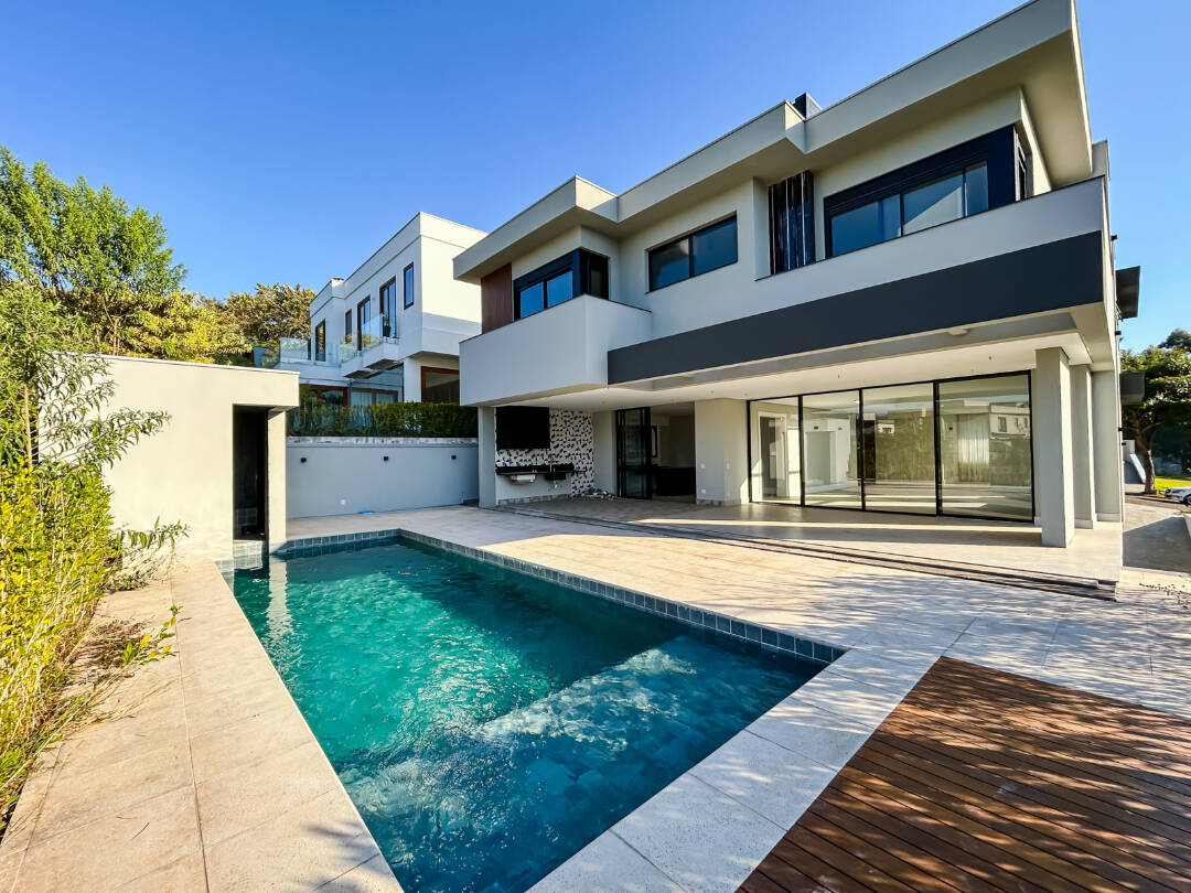 Casa à venda – Alphaville, Santana de Parnaíba | 6 suítes, 554m²
