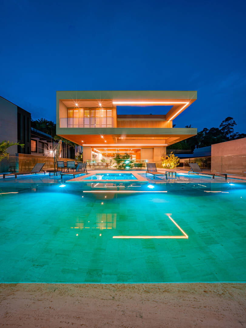 Casa, 5 suítes, 1100m², em Tamboré — foto 2