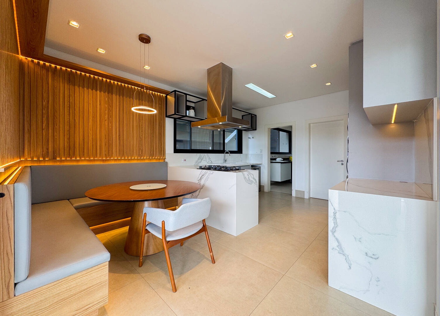 Casa, 4 suítes, 390m², em Alphaville — foto 12