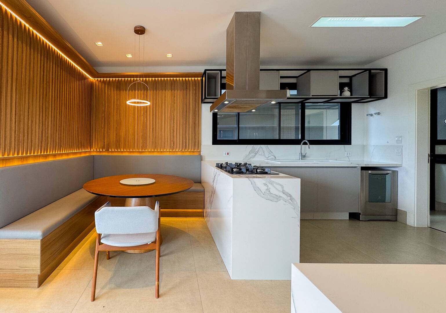 Casa, 4 suítes, 390m², em Alphaville — foto 13