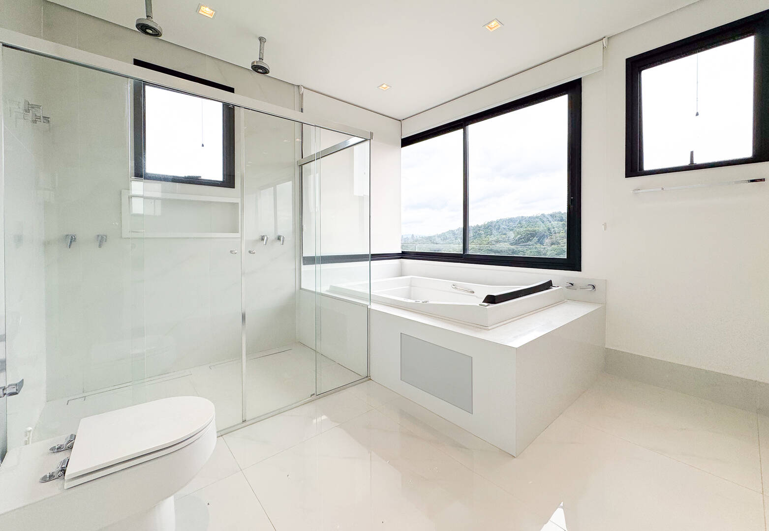 Casa, 4 suítes, 390m², em Alphaville — foto 21
