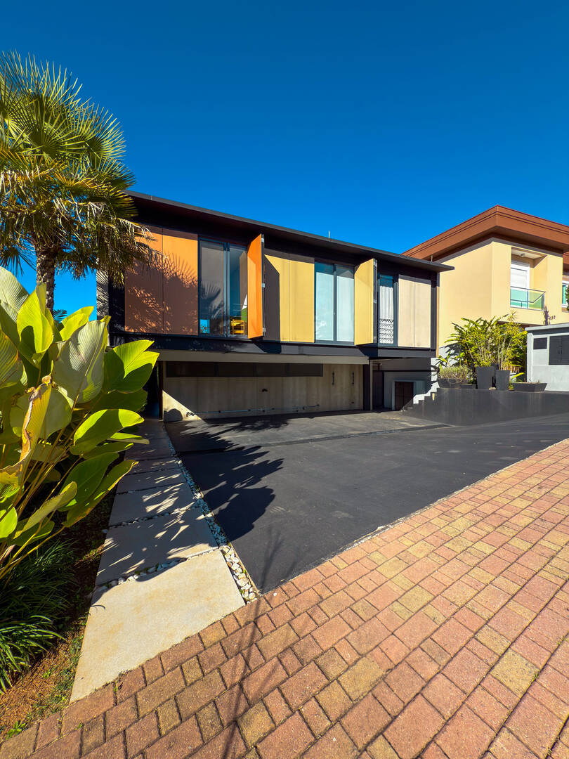 Casa à venda – Alphaville, Santana de Parnaíba | 3 suítes, 336m²