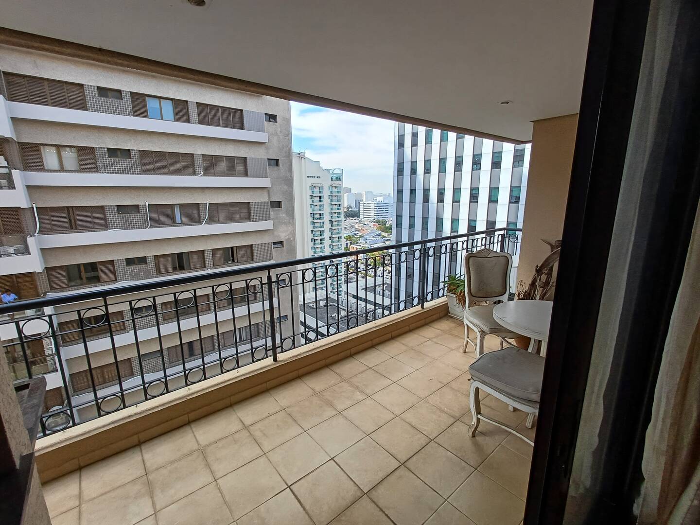 Apartamento, 3 suítes, 177m², em Alphaville Centro Industrial e Empresarial/Alphaville. — foto 13