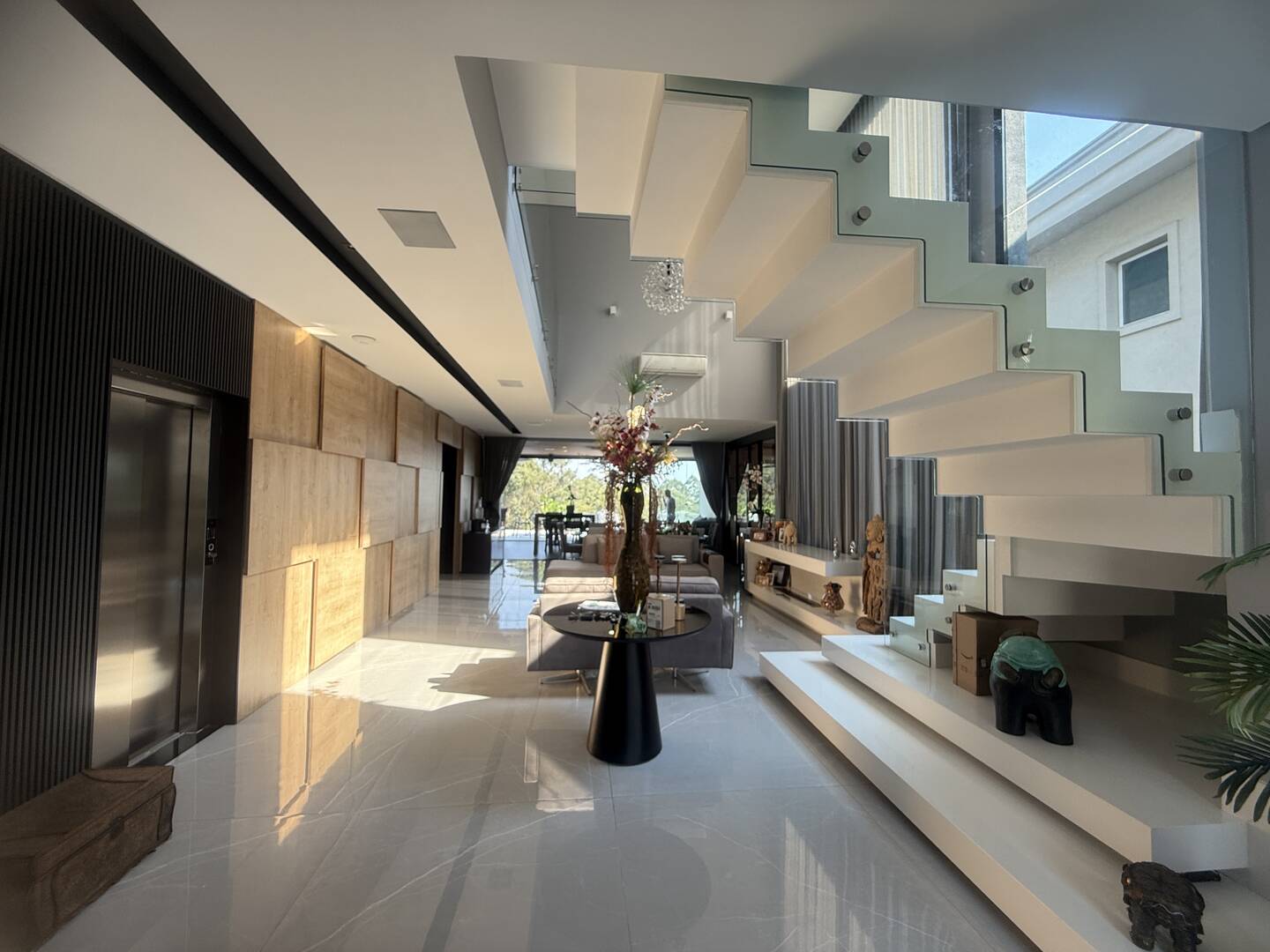 Casa, 5 suítes, 660m², em Tamboré — foto 4