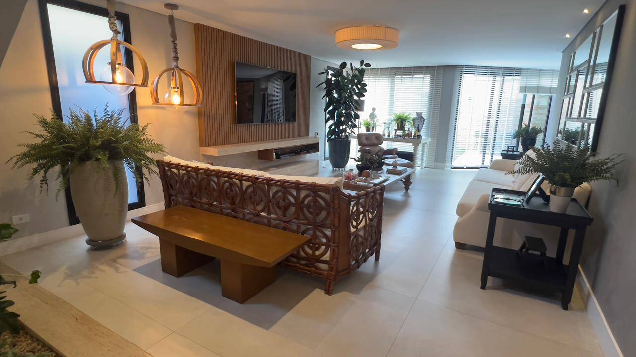 Casa, 4 suítes, 300m², em Alphaville — foto 8