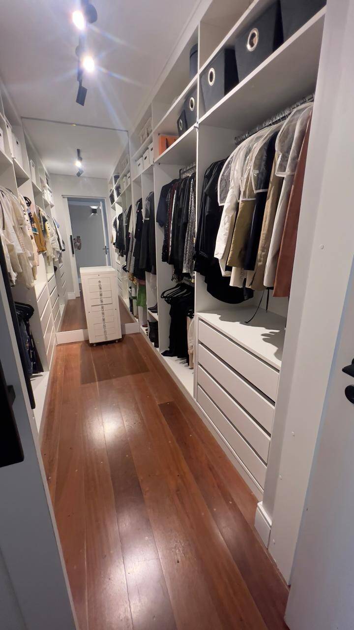 Casa, 4 suítes, 300m², em Alphaville — foto 17