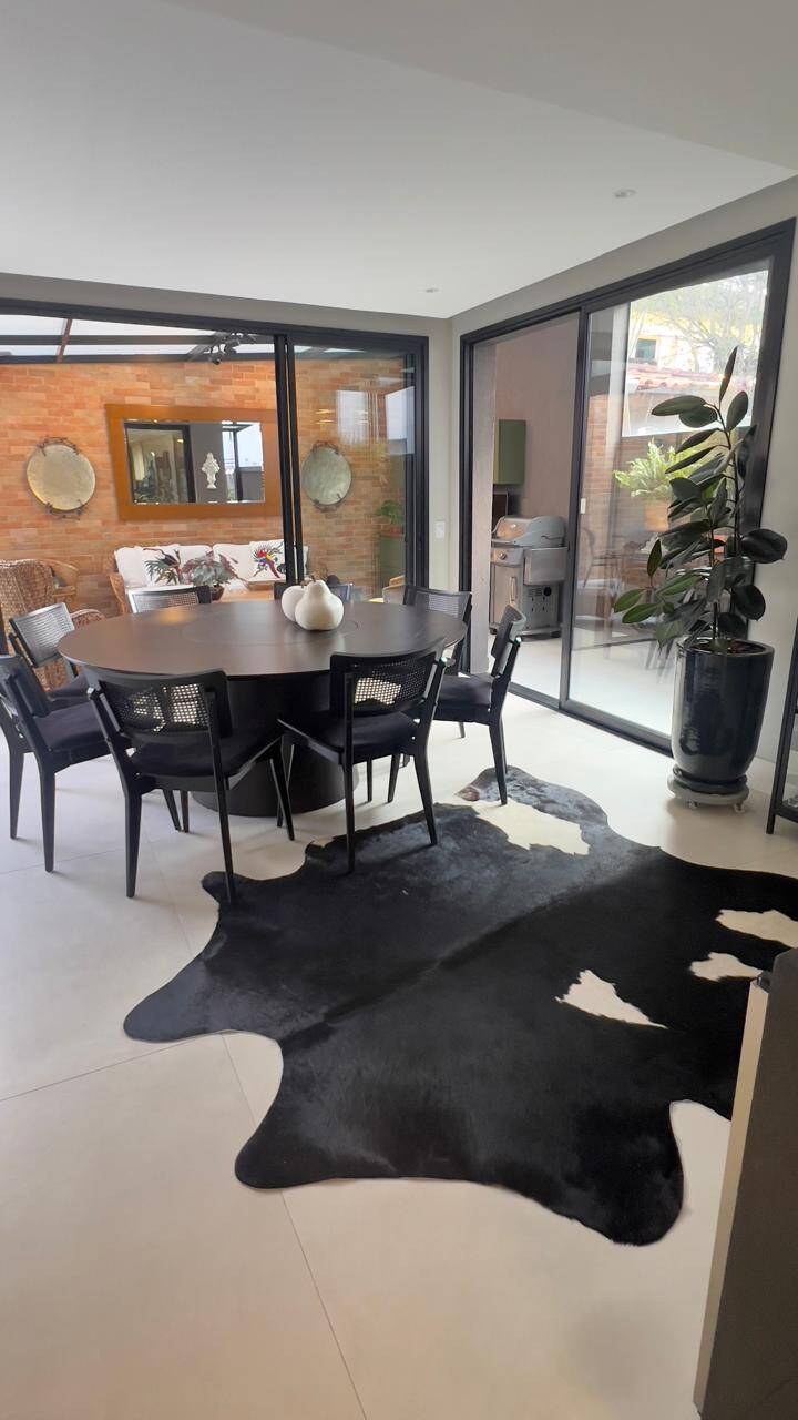 Casa, 4 suítes, 300m², em Alphaville — foto 13