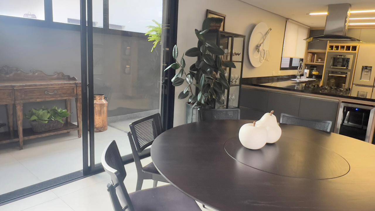 Casa, 4 suítes, 300m², em Alphaville — foto 37