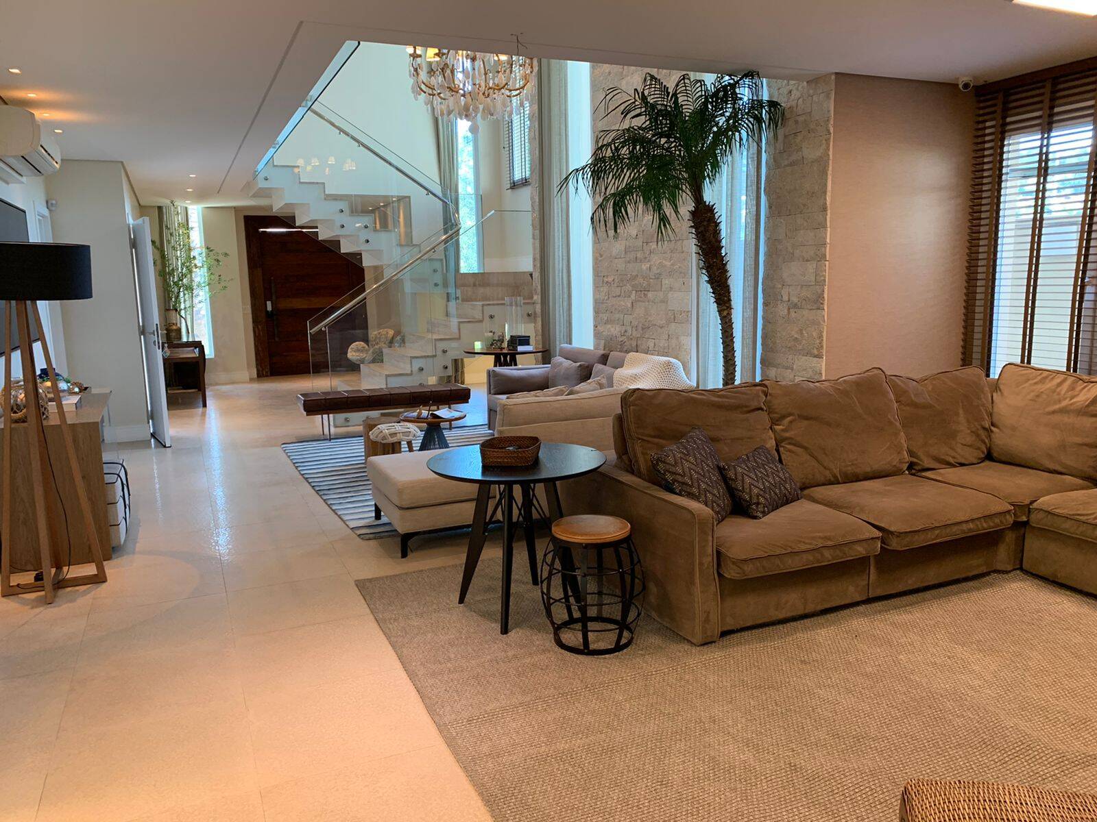 Casa, 4 suítes, 450m², em Tamboré — foto 4