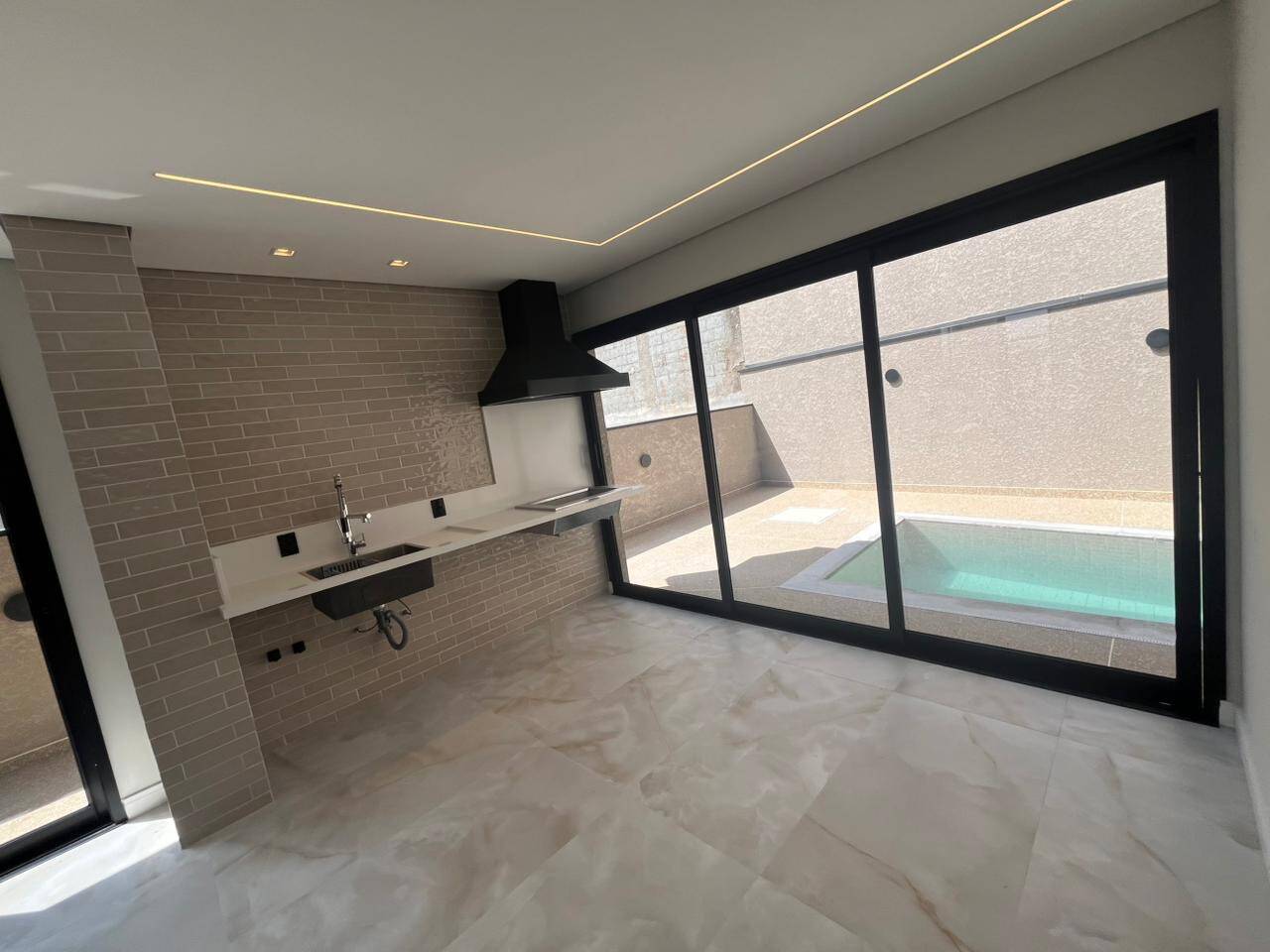 Casa, em Suru — foto 7