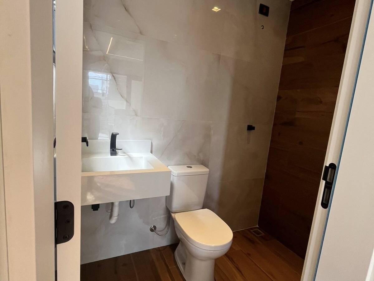 Casa, em Suru — foto 10