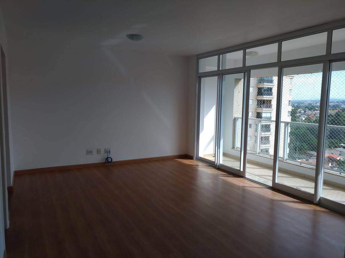 Apartamento à venda – Alphaville, Santana de Parnaíba | 1 suíte, 123m²