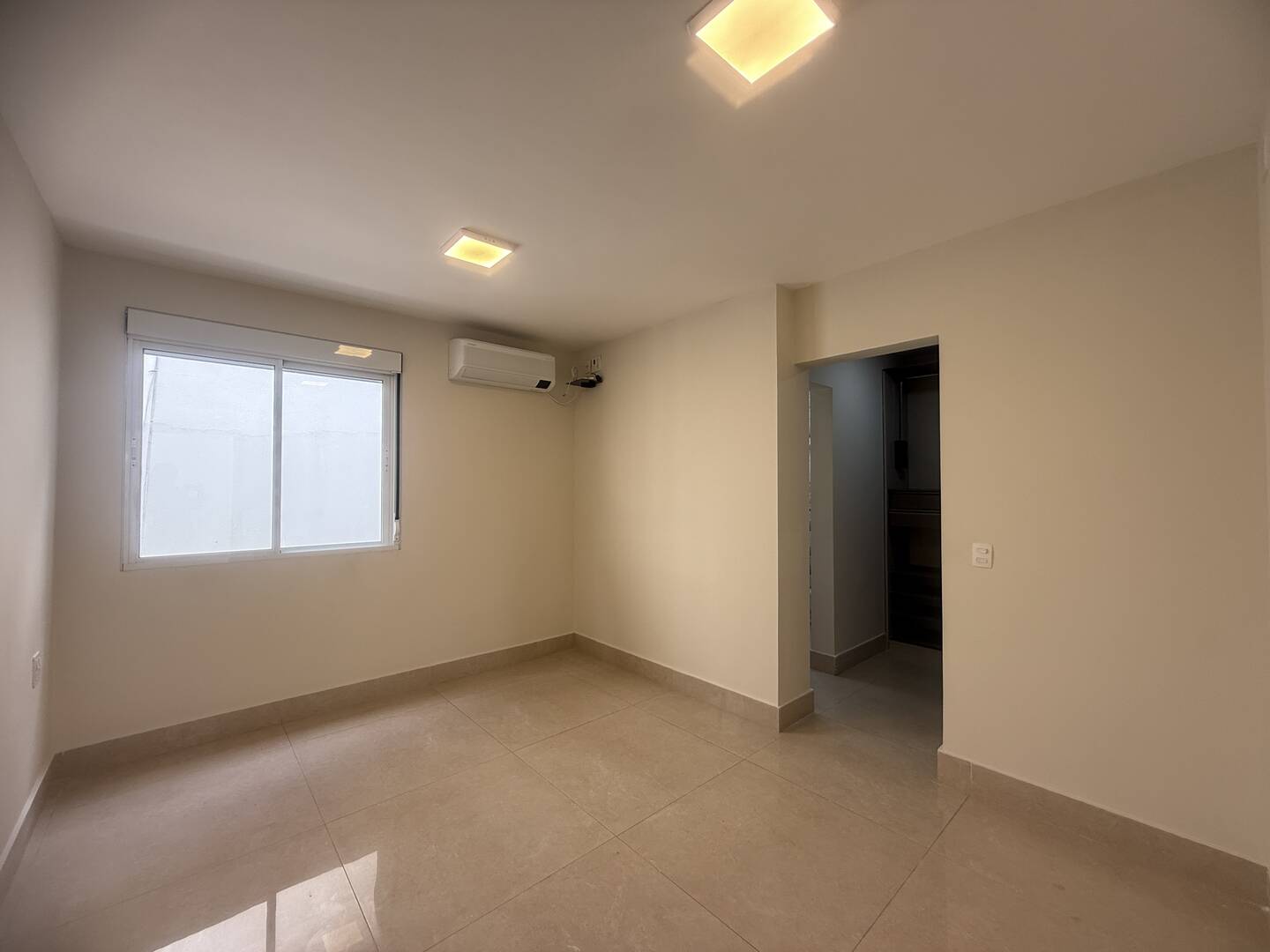 Casa, 4 suítes, 380m², em Alphaville — foto 4