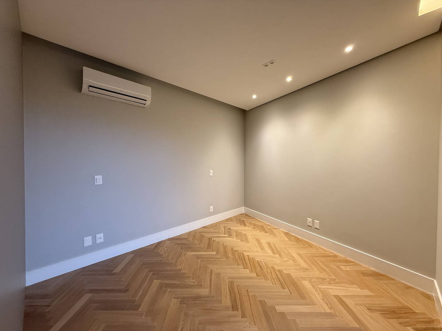 Casa, 5 suítes, 837m², em Alphaville Residencial Um — foto 15