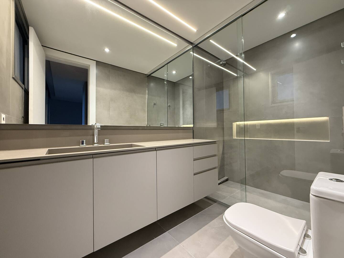 Casa, 5 suítes, 837m², em Alphaville Residencial Um — foto 40