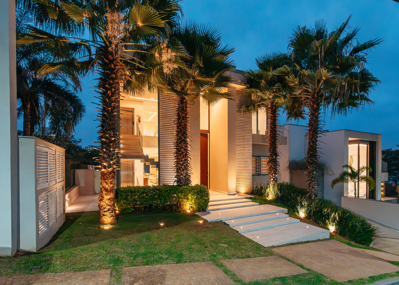 Casa, 4 suítes, 943m², em Alphaville — foto 2