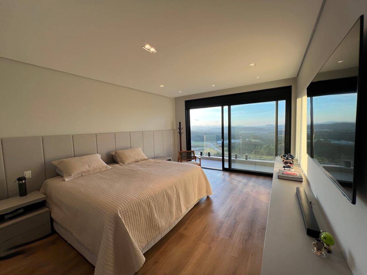 Casa, 4 suítes, 539m², em Paiol Velho — foto 18