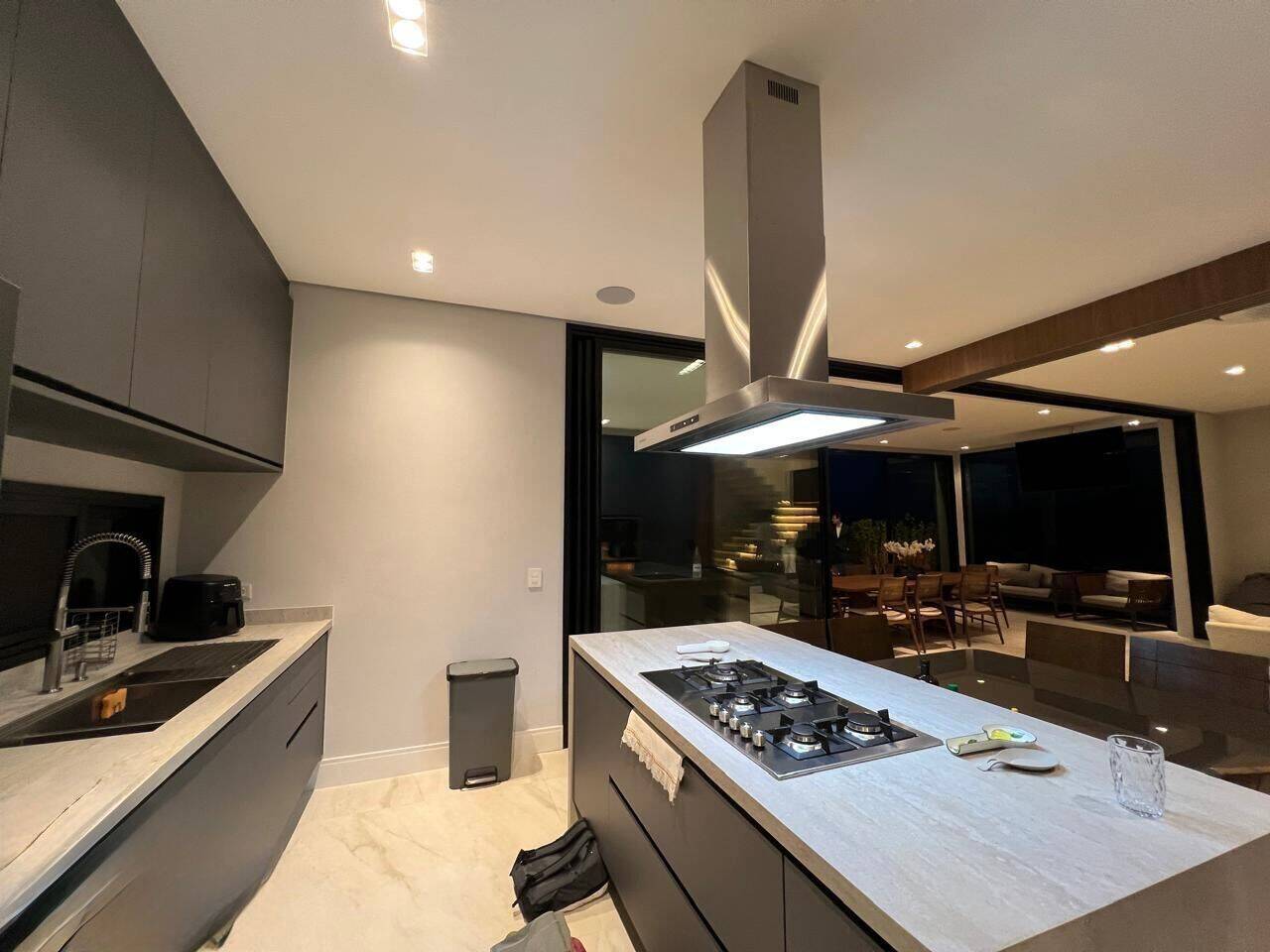 Casa, 4 suítes, 539m², em Paiol Velho — foto 19