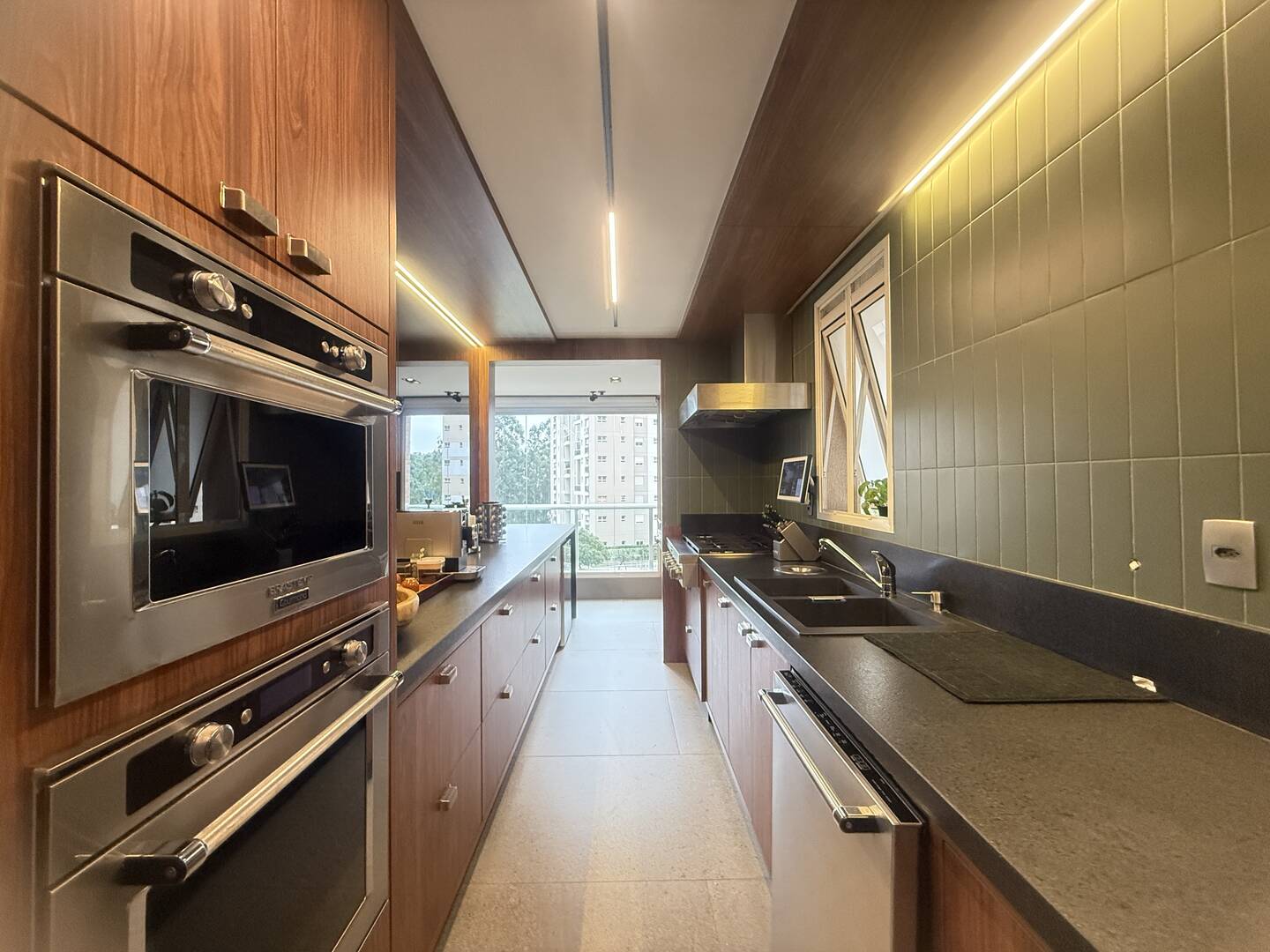 Apartamento, 3 suítes, 140m², em Tamboré — foto 23
