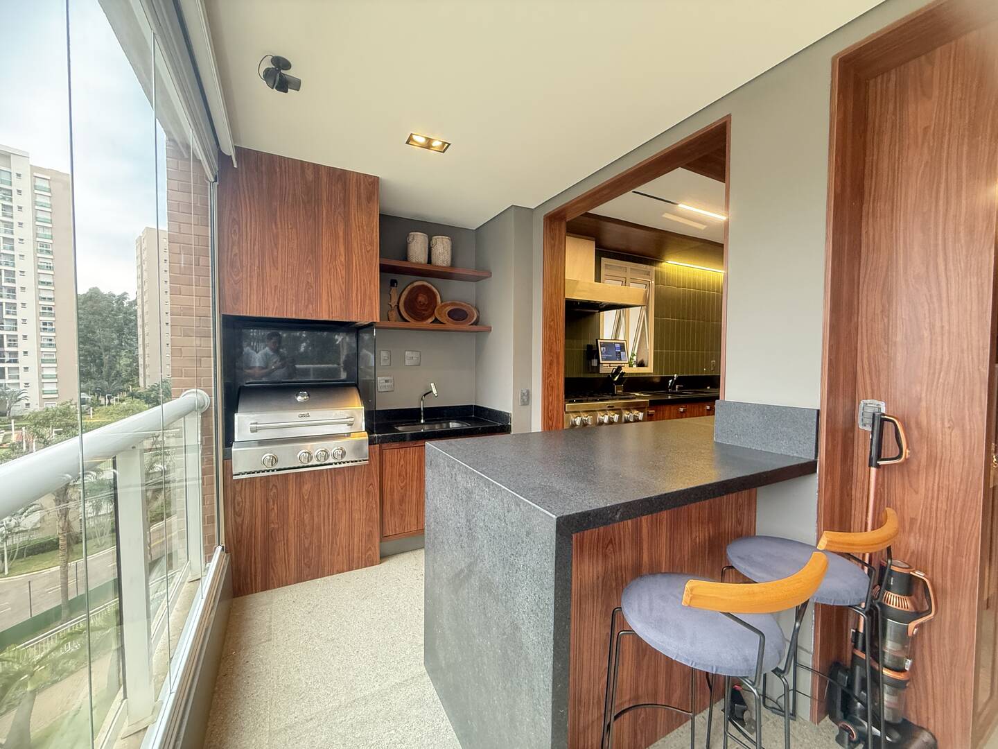 Apartamento, 3 suítes, 140m², em Tamboré — foto 25